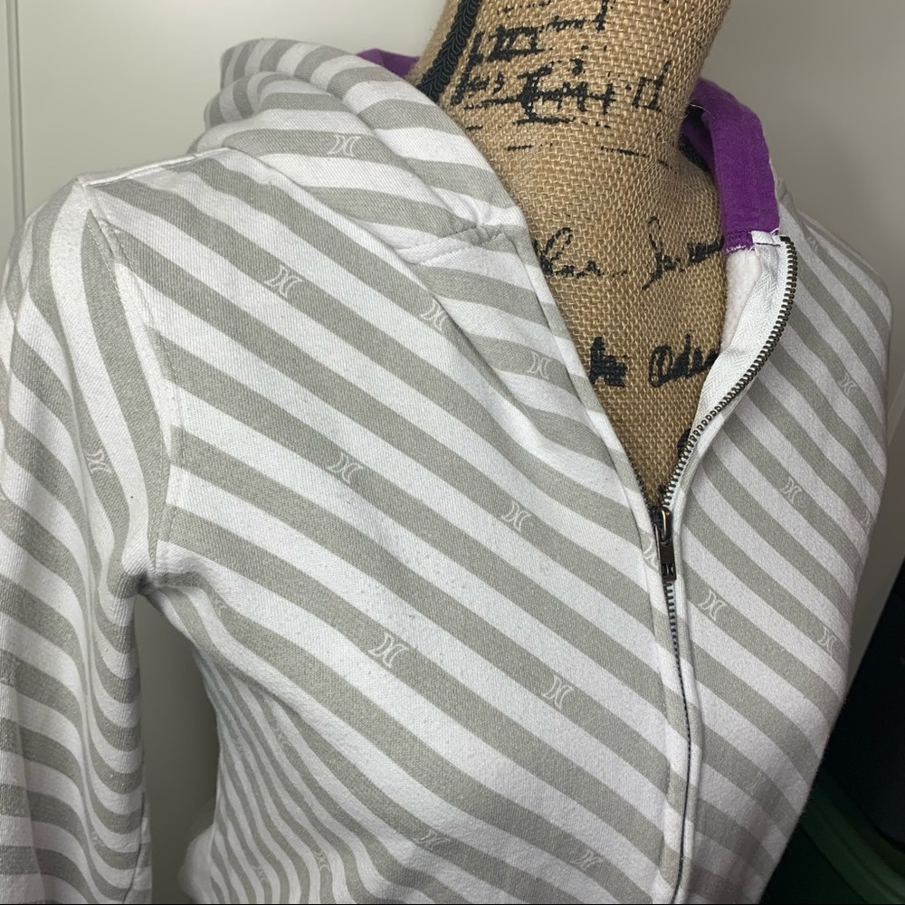 Hurley Junior’s City Graphics Hoodie Sweatshirt - Picture 10 of 14